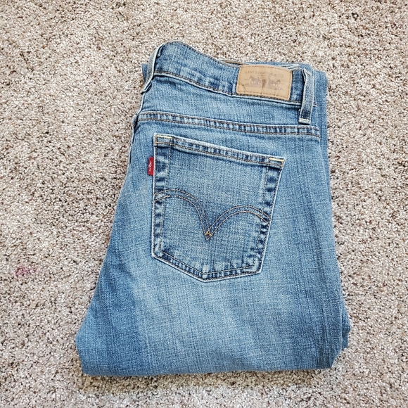 Levi's 515 Bootcut Jeans - Picture 1 of 14